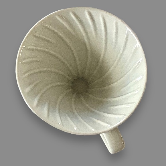 HARIO V60 COFFEE CERAMIC DRIPPER White Made in Japan - Picture 11 of 15